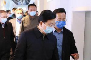 洛阳市市长徐衣显莅临洛阳乐动网站食品调研