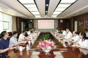 甘肃省平凉市党政考察团莅临洛阳乐动网站考察交流